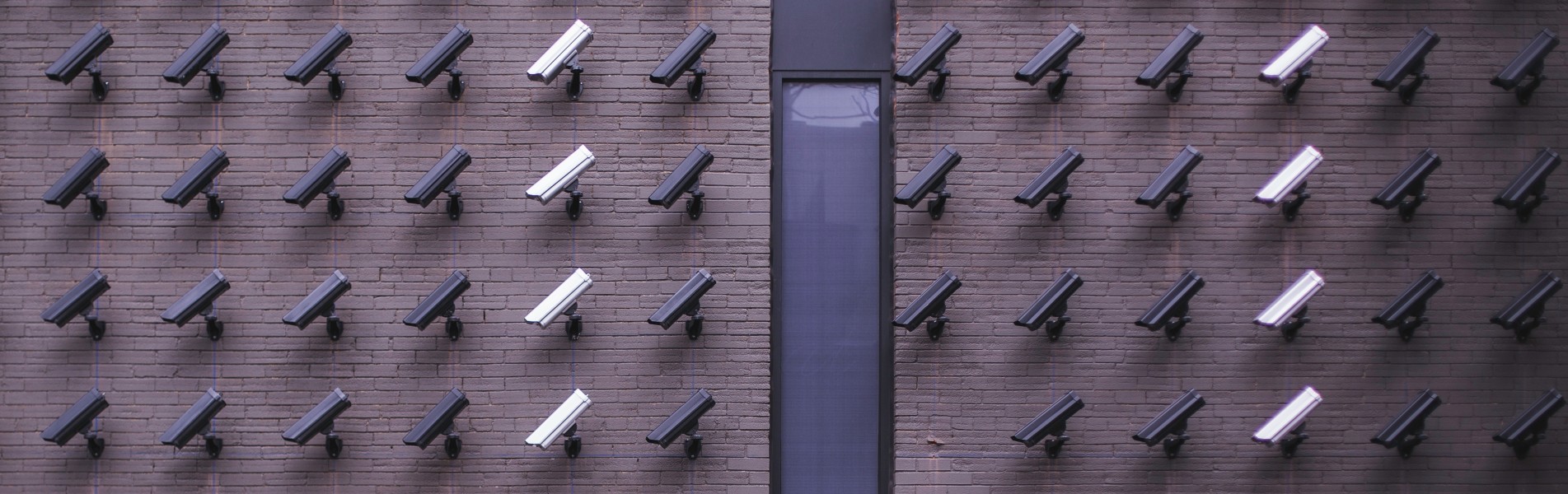 4 – Slide IT SECURITY novy od 1-2023_1903x600px